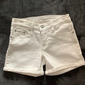 White Levi’s Jean Shorts